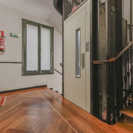 Spacious New Aparment Para 8Pax En La Plaza De Tirso E1 Madrid Extérieur photo