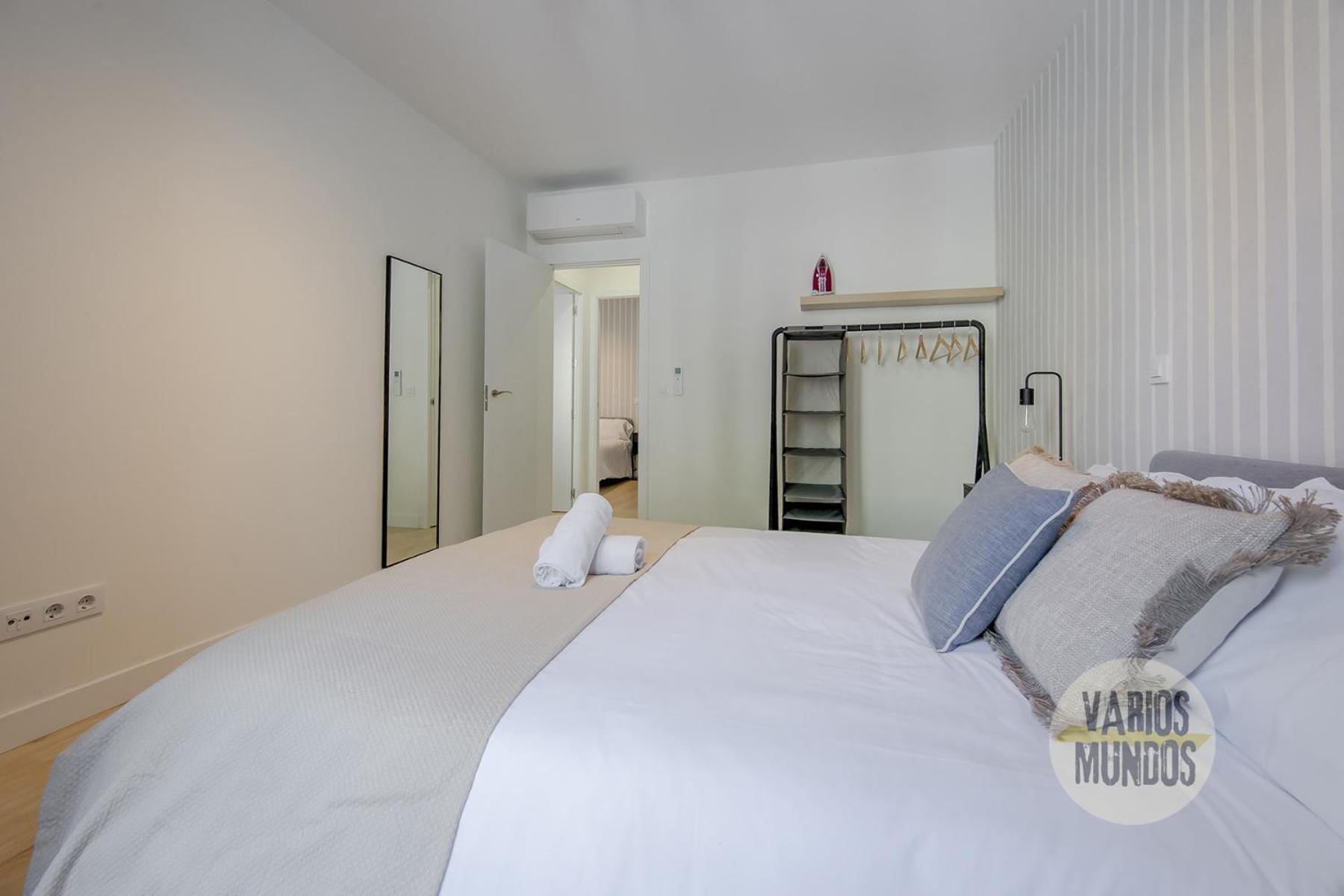 Spacious New Aparment Para 8Pax En La Plaza De Tirso E1 Madrid Extérieur photo