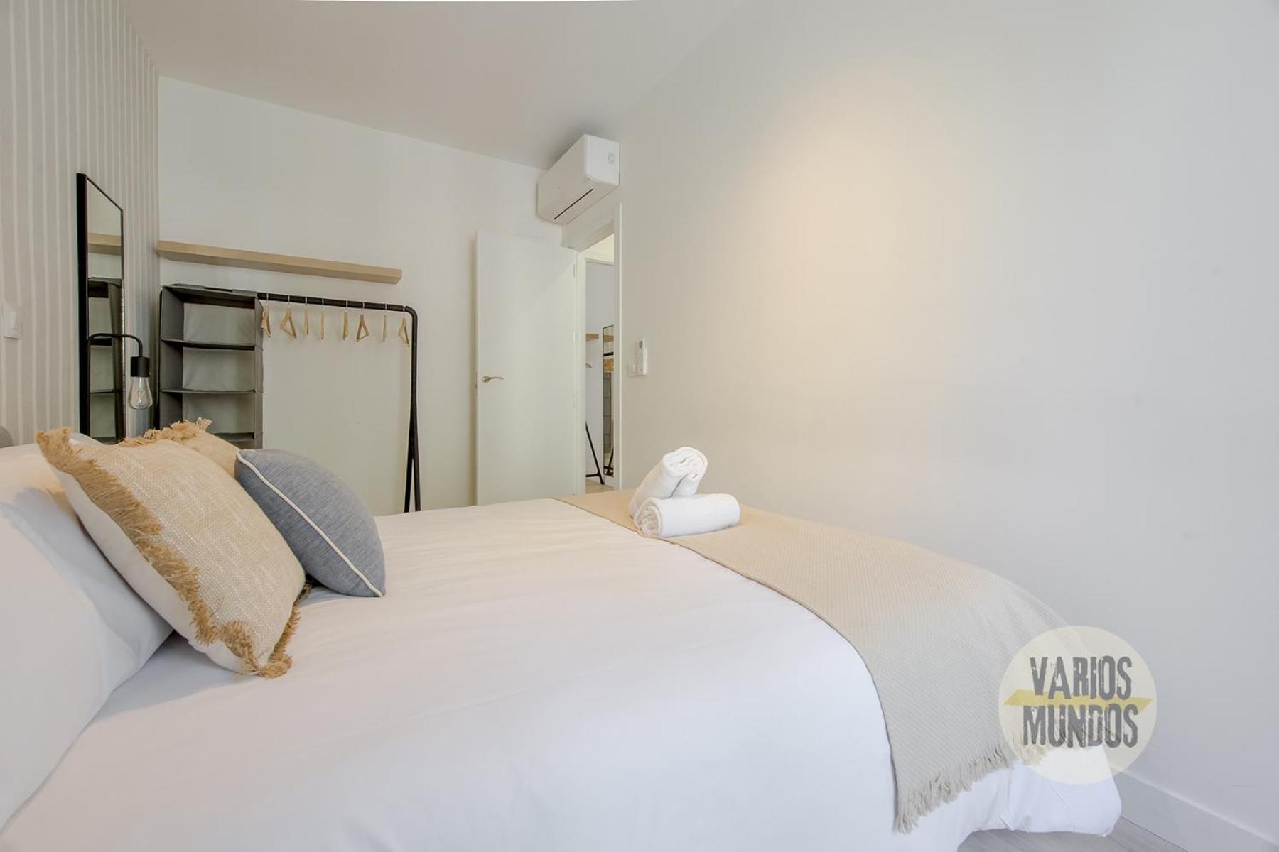 Spacious New Aparment Para 8Pax En La Plaza De Tirso E1 Madrid Extérieur photo