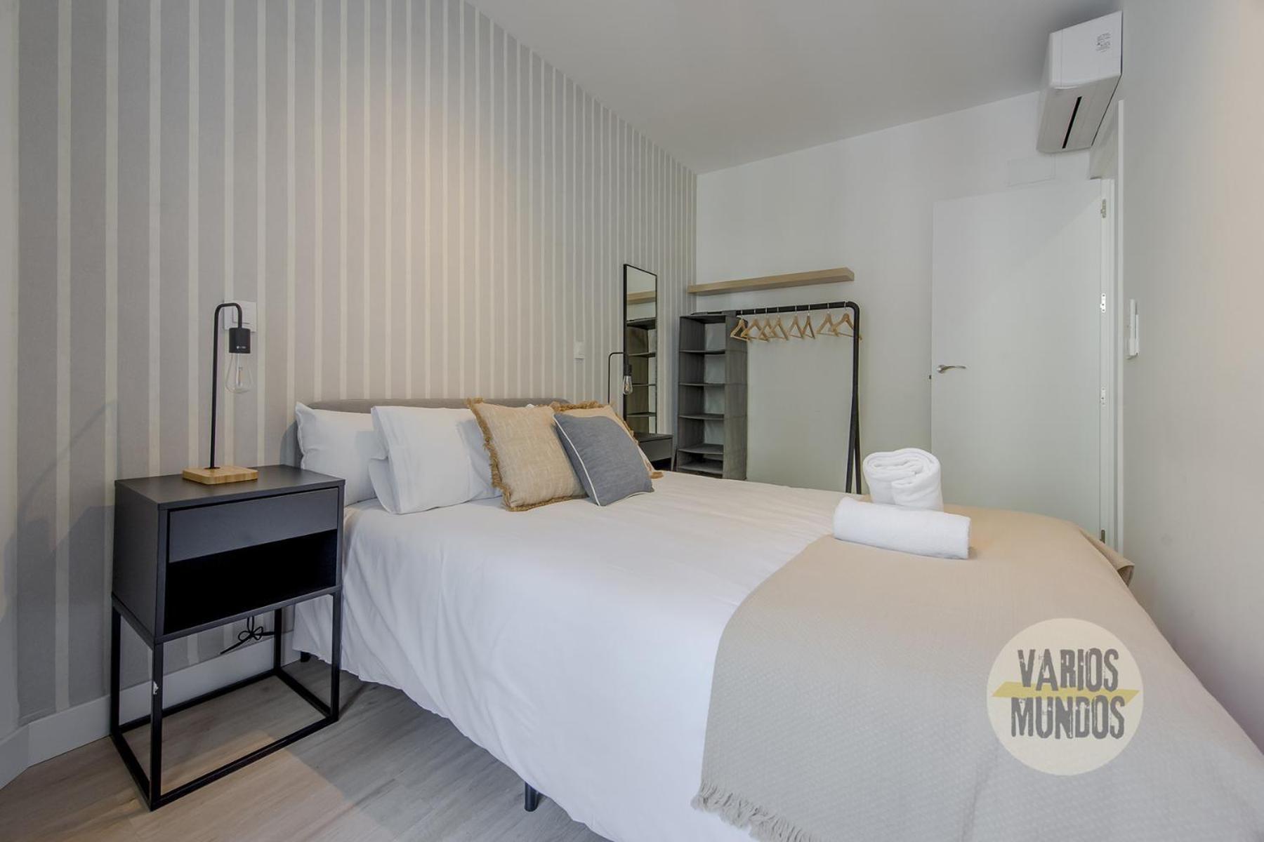 Spacious New Aparment Para 8Pax En La Plaza De Tirso E1 Madrid Extérieur photo