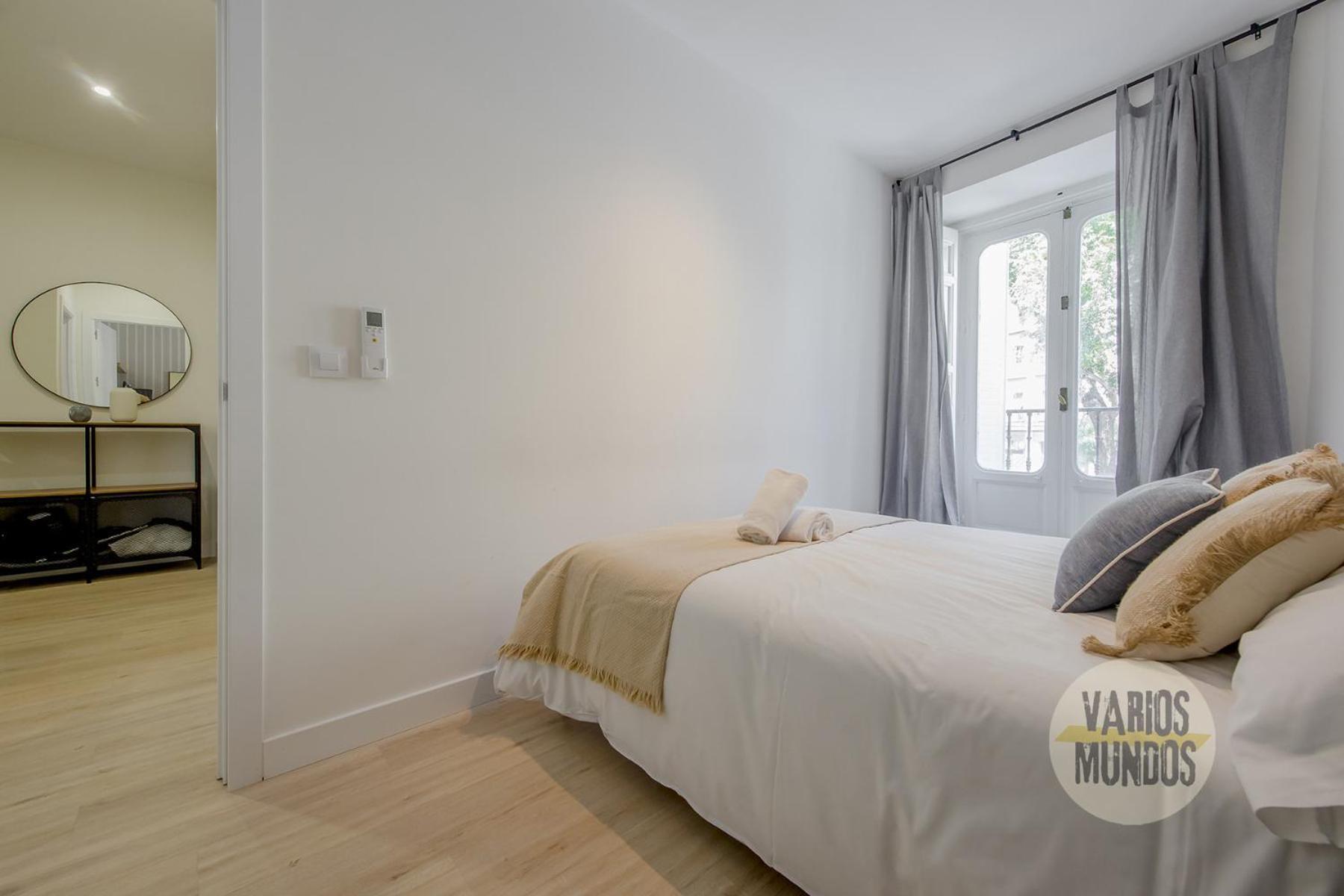 Spacious New Aparment Para 8Pax En La Plaza De Tirso E1 Madrid Extérieur photo
