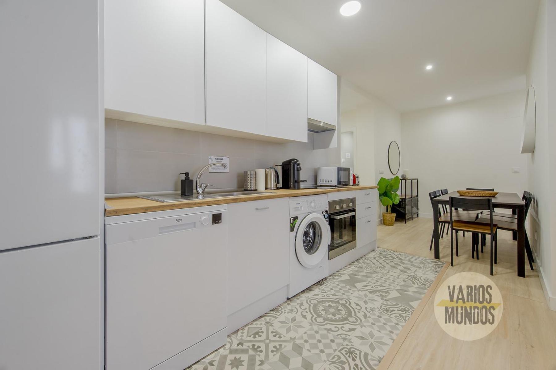 Spacious New Aparment Para 8Pax En La Plaza De Tirso E1 Madrid Extérieur photo